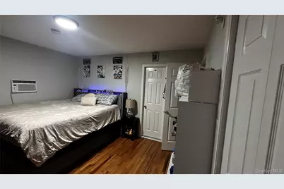 665 Commander Avenue, West Babylon, NY 11704 - Photo 10