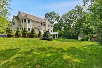 8 Crecco Place, Mahopac, NY 10541 - Photo 8