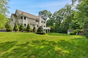 8 Crecco Pl, Mahopac, NY 10541 - Photo 8