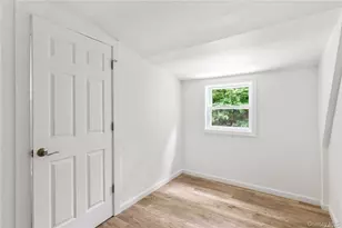 110 E Bartlett Rd, Middle Island, NY 11953 - Photo 22