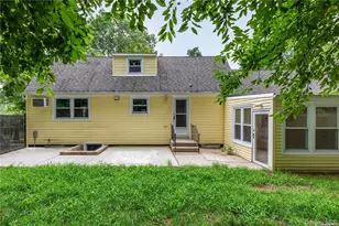 110 E Bartlett Rd, Middle Island, NY 11953 - Photo 26