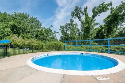 29 West Mill Drive #10A, Great Neck, NY 11021 - Photo 34