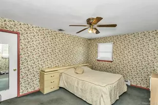 58 Pasadena Dr, Plainview, NY 11803 - Photo 14