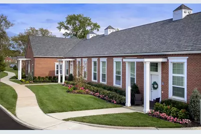 75 Circle Drive #93-103, Central Islip, NY 11722 - Photo 2