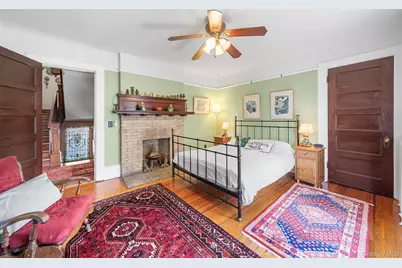 230 Van Cortlandt Park Avenue, Yonkers, NY 10705 - Photo 16