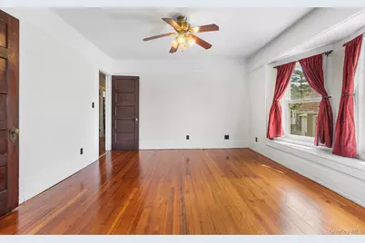 230 Van Cortlandt Park Avenue, Yonkers, NY 10705 - Photo 14