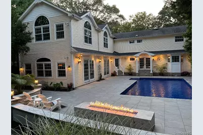 48 River Heights Drive, Smithtown, NY 11787 - Photo 2