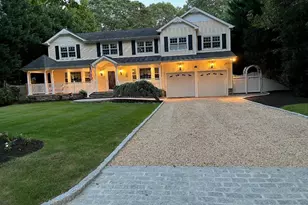 48 River Heights Dr, Smithtown, NY 11787 - Photo 36