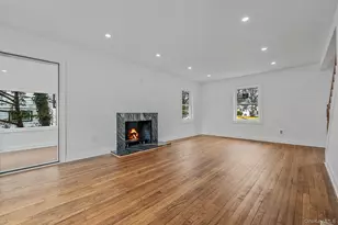 255 Moore Ave, Freeport, NY 11520 - Photo 16