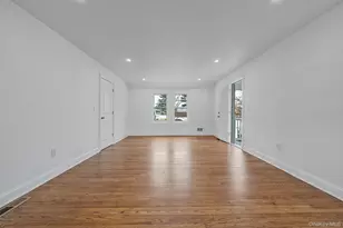 255 Moore Ave, Freeport, NY 11520 - Photo 28