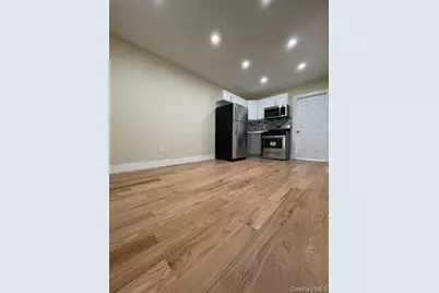 801 Logan Street, Brooklyn, NY 11208 - Photo 8