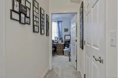 279 Augusta Drive, Medford, NY 11763 - Photo 12