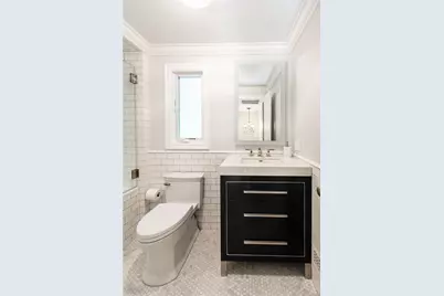 20 Mill Spring Road, Manhasset, NY 11030 - Photo 14