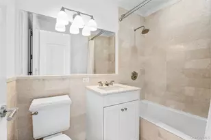 10 City Pl, White Plains, NY 10601 - Photo 20