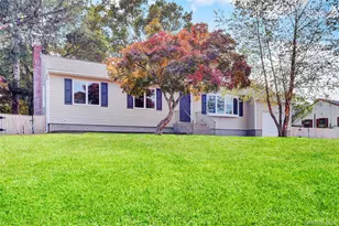 116 E Woodside Ave, Patchogue, NY 11772 - Photo 4