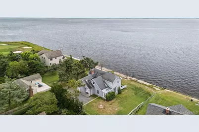 5 Bay Road, Patchogue, NY 11772 - Photo 4