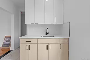 87-71 123rd St, Richmond Hill, NY 11418 - Photo 12