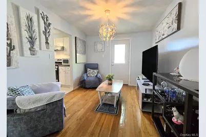 113 Berkeley Avenue, Selden, NY 11784 - Photo 6