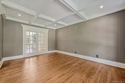 33 Bacon Road, Saint James, NY 11780 - Photo 6