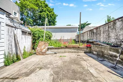 141 Webster Avenue, Yonkers, NY 10701 - Photo 2