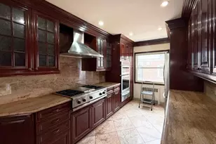 48-22 195th St, Fresh Meadows, NY 11365 - Photo 6