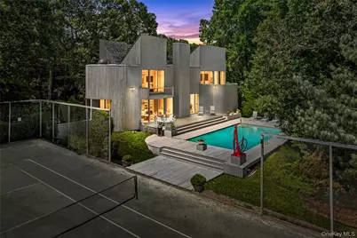 12 Lakewood Lane, Quogue, NY 11959 - Photo 2