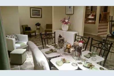 170 Root Avenue, Central Islip, NY 11722 - Photo 28