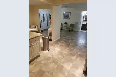 170 Root Avenue, Central Islip, NY 11722 - Photo 32