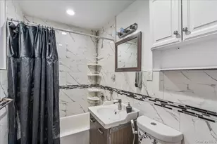 159 Spring Ln, Levittown, NY 11756 - Photo 12