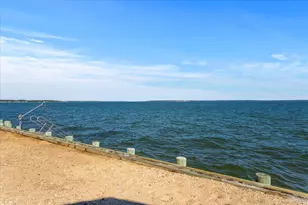7020 Great Peconic Bay Blvd, Laurel, NY 11948 - Photo 32