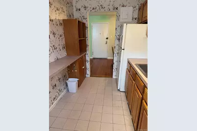 140-21 31 Road #4J, Flushing, NY 11354 - Photo 8