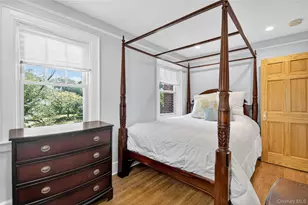 20 Hendrick Ave, Glen Cove, NY 11542 - Photo 18