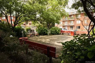 10820 Flatlands 9th St, Brooklyn, NY 11236 - Photo 14