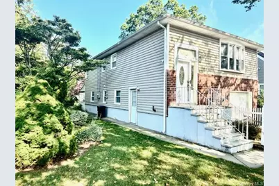 2743 Milburn Avenue, Baldwin, NY 11510 - Photo 2