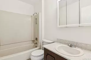 102 Gotham Way, Saint James, NY 11780 - Photo 28