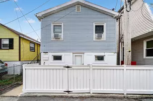 33C Edgewater Park, Bronx, NY 10465 - Photo 1