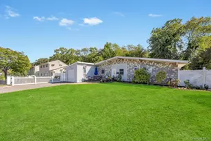 42 Richmond St, Islip, NY 11751 - Photo 14