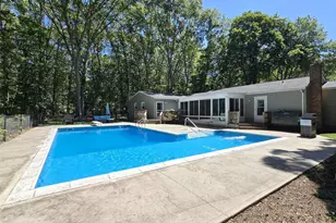 3 Ross Ct, Manorville, NY 11949 - Photo 18