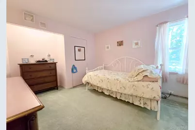 3 Ross Court, Manorville, NY 11949 - Photo 14