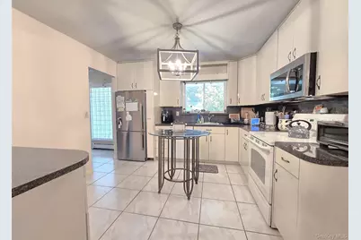 3 Ross Court, Manorville, NY 11949 - Photo 4