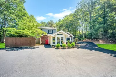 5 Panther Path, Miller Place, NY 11764 - Photo 4