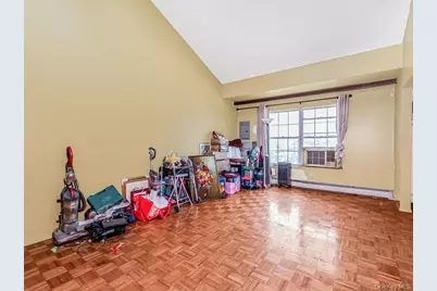 1567 Longfellow Avenue, Bronx, NY 10460 - Photo 10