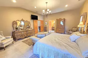 1130 Broadway Ave, Holbrook, NY 11741 - Photo 20