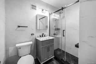 268 Emerson Ave, Bronx, NY 10465 - Photo 10