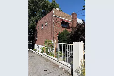 931 E 232nd Street, Bronx, NY 10466 - Photo 2