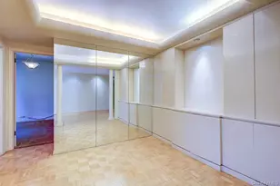 110-34 73rd Rd, Forest Hills, NY 11375 - Photo 16
