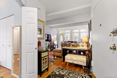 103 Wiltshire Road #D11, Scarsdale, NY 10583 - Photo 10