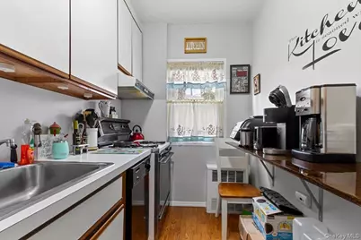 103 Wiltshire Road #D11, Scarsdale, NY 10583 - Photo 18