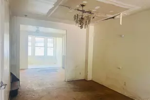 161 E 29th St, Brooklyn, NY 11226 - Photo 6