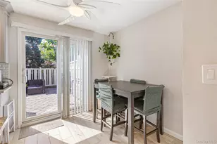 40 Raily Ct, New York, NY 10312 - Photo 10